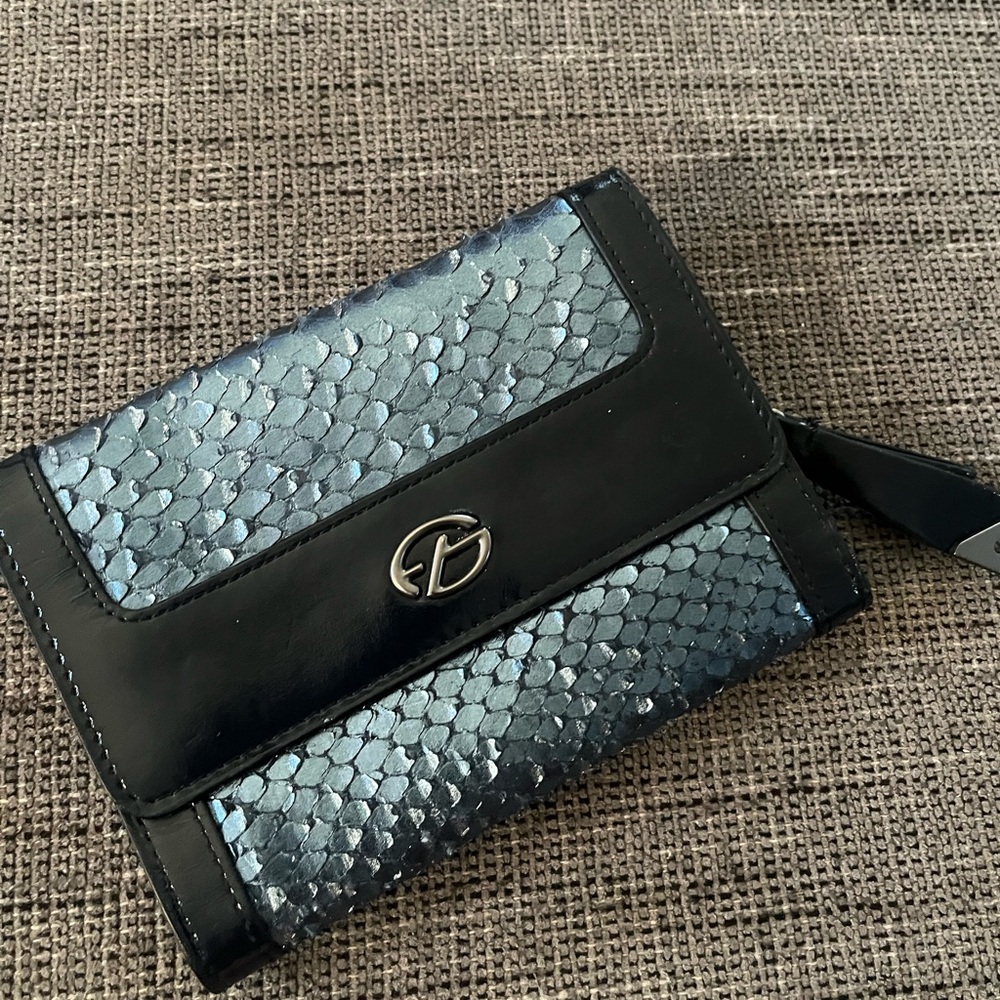 Francesco Biasia Tri-Fold Wallet Leather Blue Metallic Scales